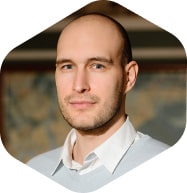 Дмитрий Комаров